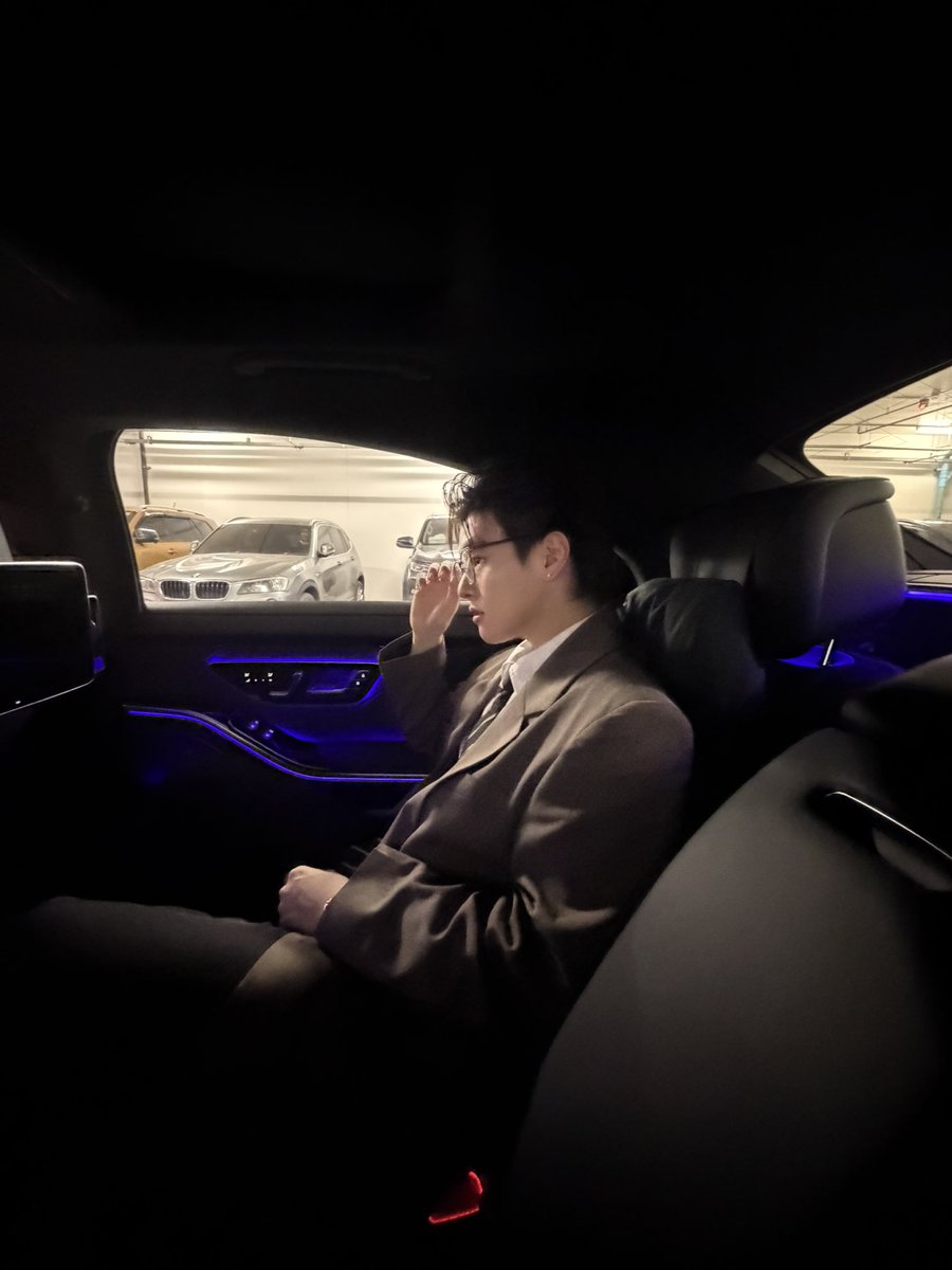 ppheeradon tweet media