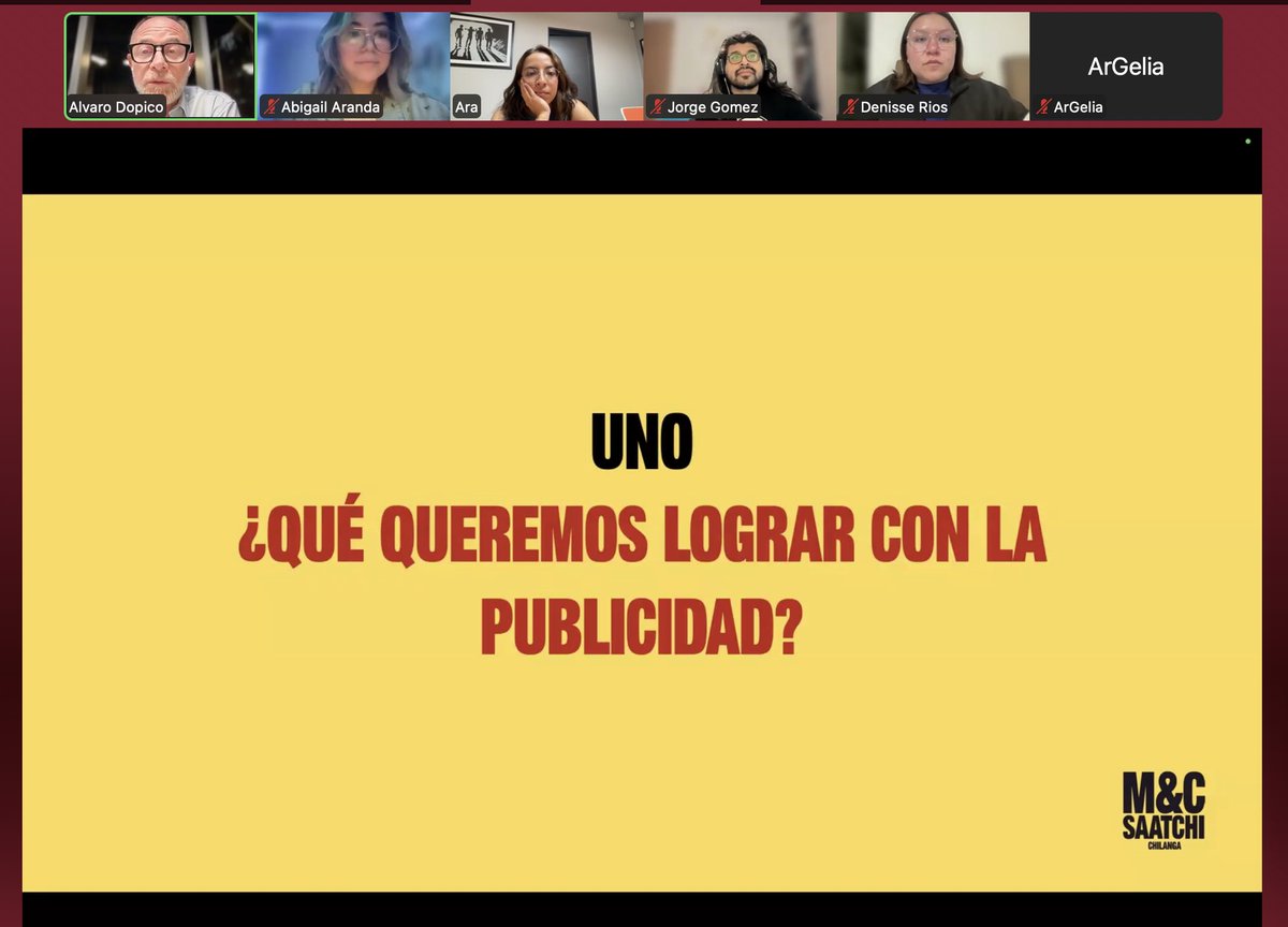 La escuela de creativos profesionales. tweet media