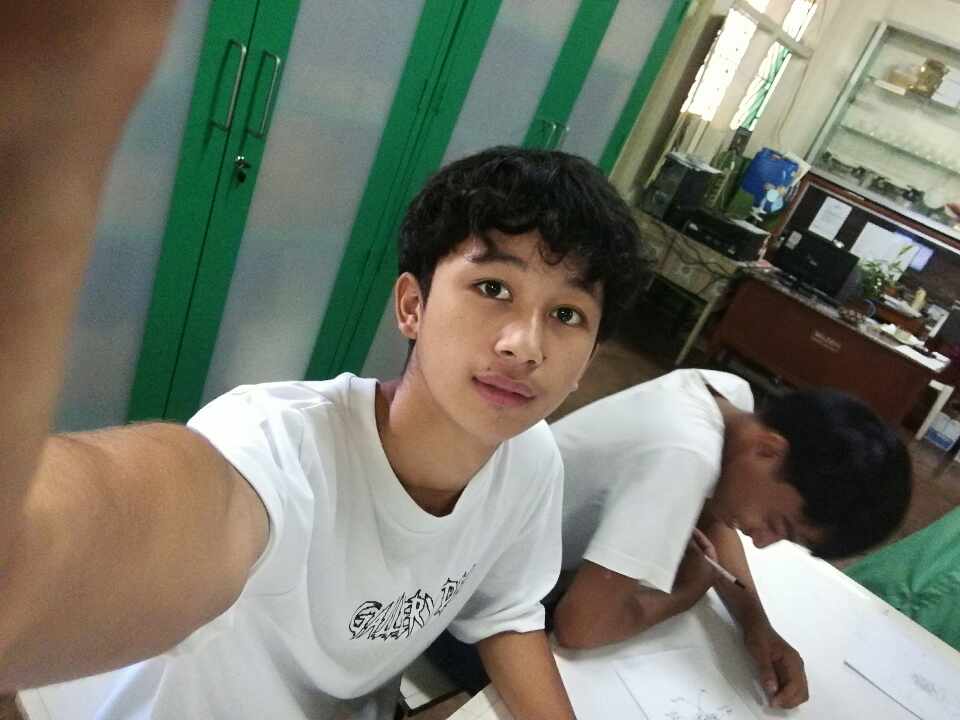 MemeMo690062's tweet photo. wanna see vid? https://t.co/J5ZtP0aM9u
