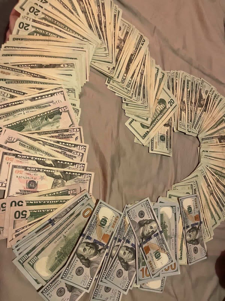 Luna ྀིྀི Findom 🖤 tweet media