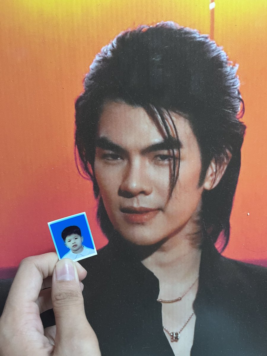 เด็กคนนั้นโตมากลายเป็นสุดหล่อ🤩

• #MilePhakphum  •