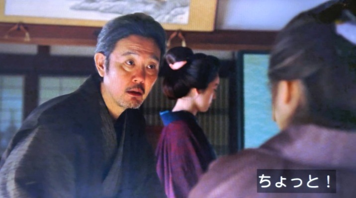 i8_xun's tweet photo. 司之介の中の人が以前、貰い受けたあの赤ん坊が大きくなって子を産むのかと感慨深かったと述べていたけれど、今日のたかし、かける言葉もふるまいも、本当に娘を心配し元気づけようとするちょっと的外れな父親だったな。愛が溢れちょる😭
#ばけばけ #岡部たかし https://t.co/7jY41ZXfCH