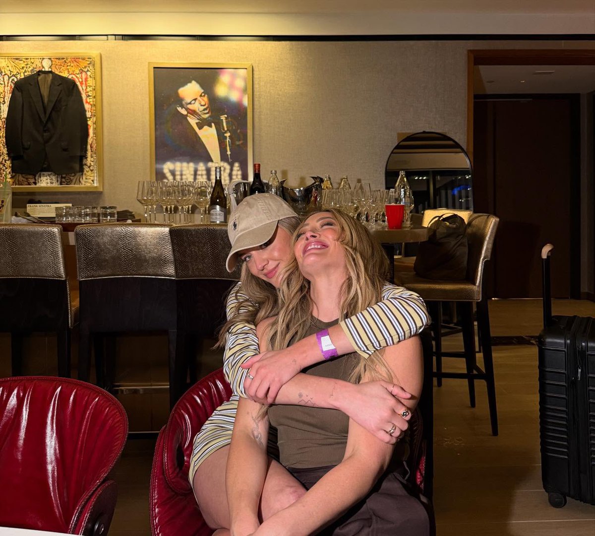 Kelsea Ballerini tweet media