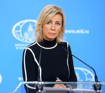 ferozwala's tweet image. 🚨Russian FM #Zakharova BLASTS US presence in Persian Gulf, warns it 'THREATENS ALL COUNTRIES' in the region

#Russia #MFA 
#USA | #Iran 
Map source: Al Jazeera 
@RT_com