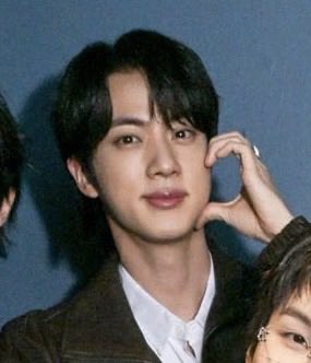 HappyJinLover_'s tweet photo. @jinniesarchives @jinnieekore JIN ON FALLON
#JIN #JINonFallon #FallonTonight https://t.co/NVWjKCsmeS