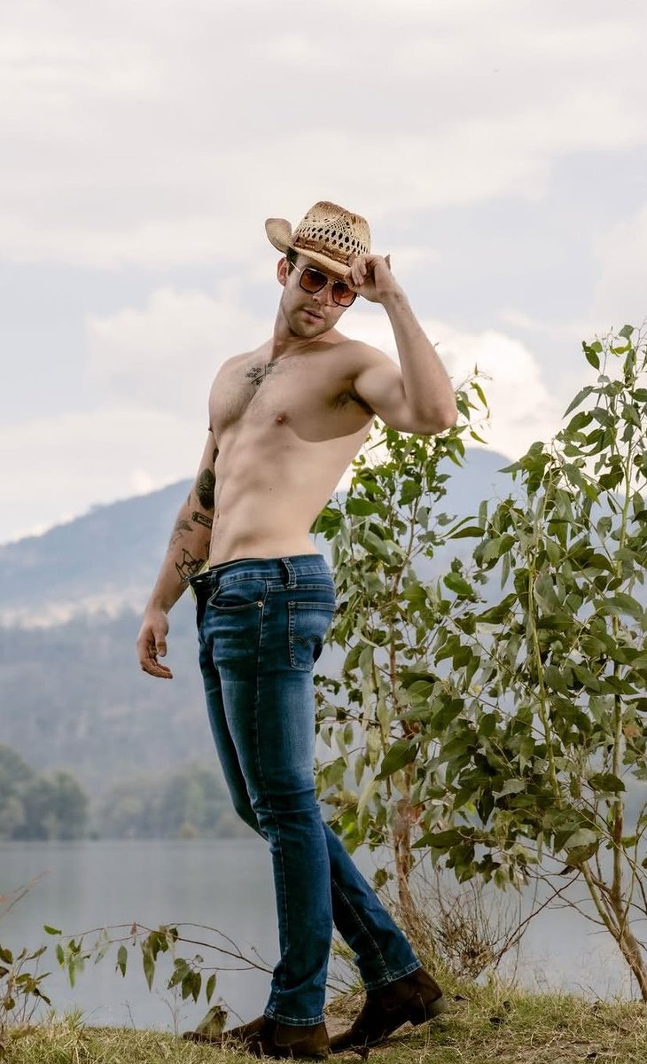 OSWALSANTANA's tweet image. Alan Estrada
#MrManhunt #Mexico