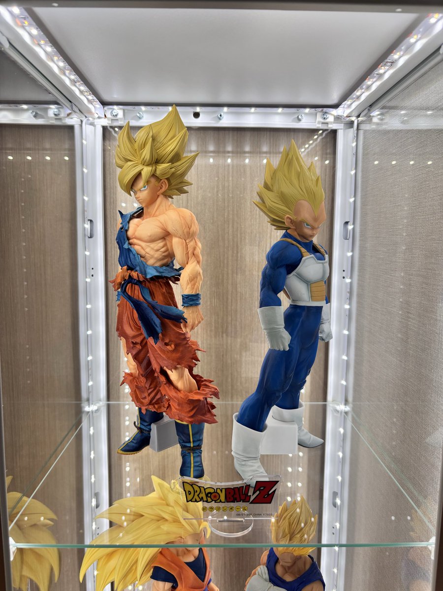 チマル tweet media