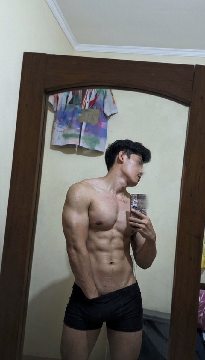kwanert's tweet photo. galer enak banget https://t.co/RaxYYwEYrl