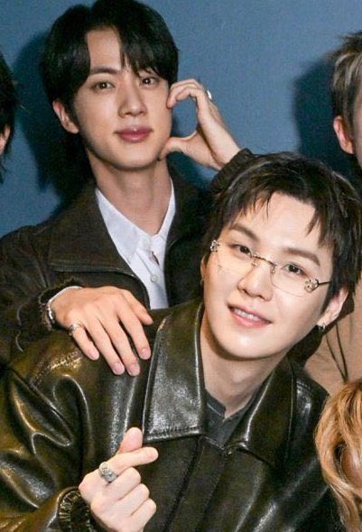 진슙 아카이브 tweet media