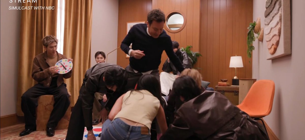 🌸 ⊙⊝⊜ tweet media