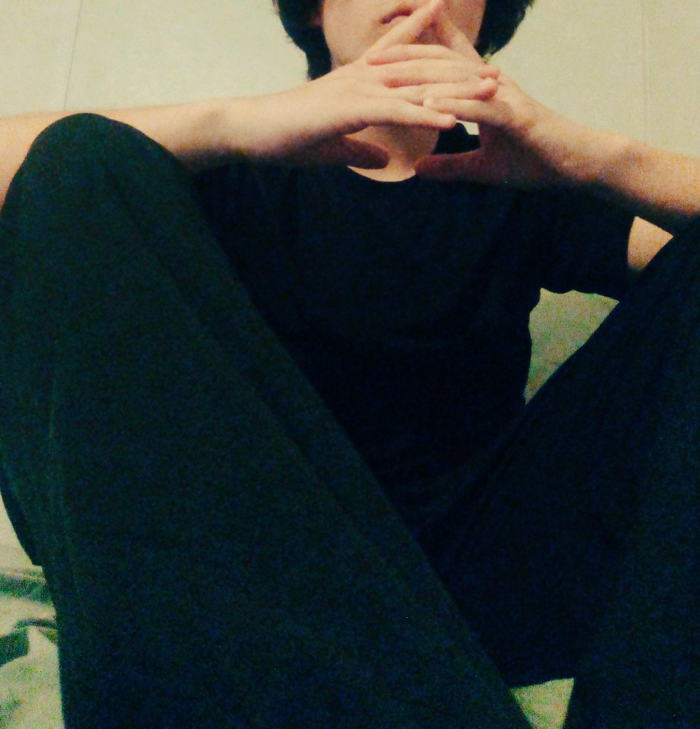 DragonFoolZ tweet media