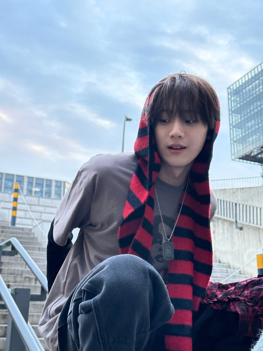 아나타 망언봇 tweet media