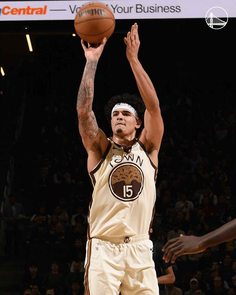 Third 20-point game of the season for @guisantos_4