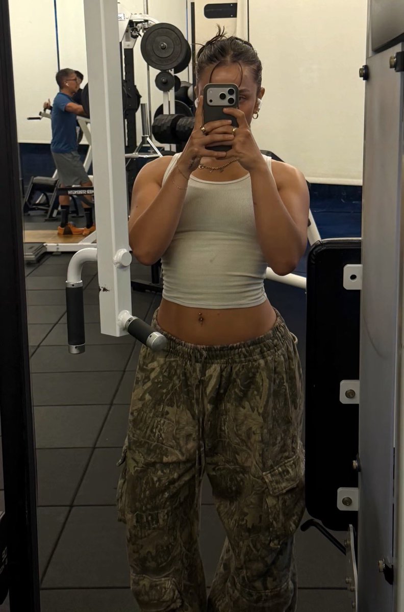 𝐓𝐄 𝐀𝐋𝐄𝐉𝐀𝐒𝐓𝐄. tweet media