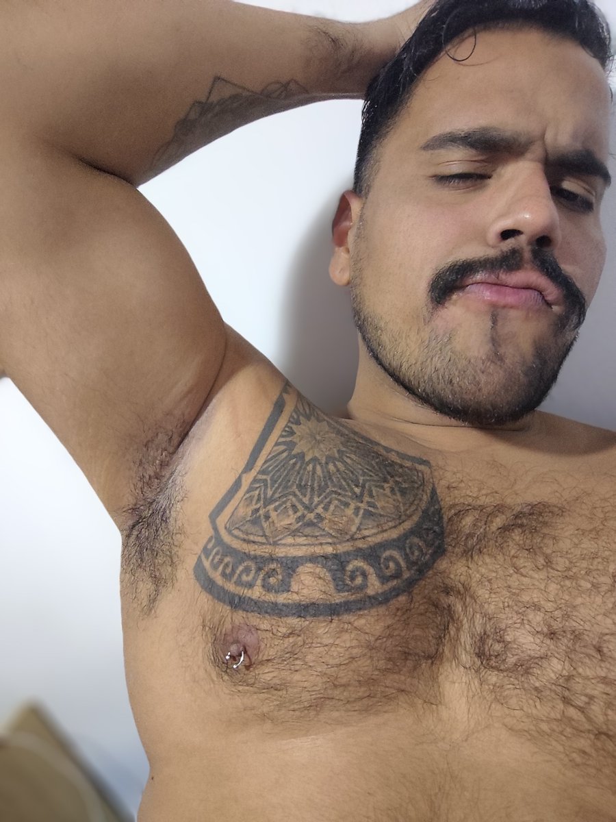superjuanchoho1's tweet photo. Al fin terminó el miercoles https://t.co/s0j4ycWIBK