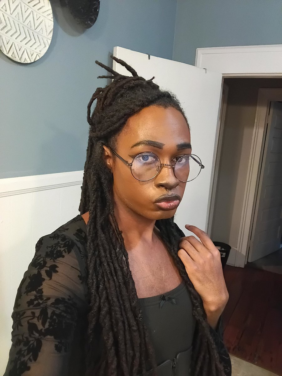 Hananiah🏳️‍⚧️ tweet media