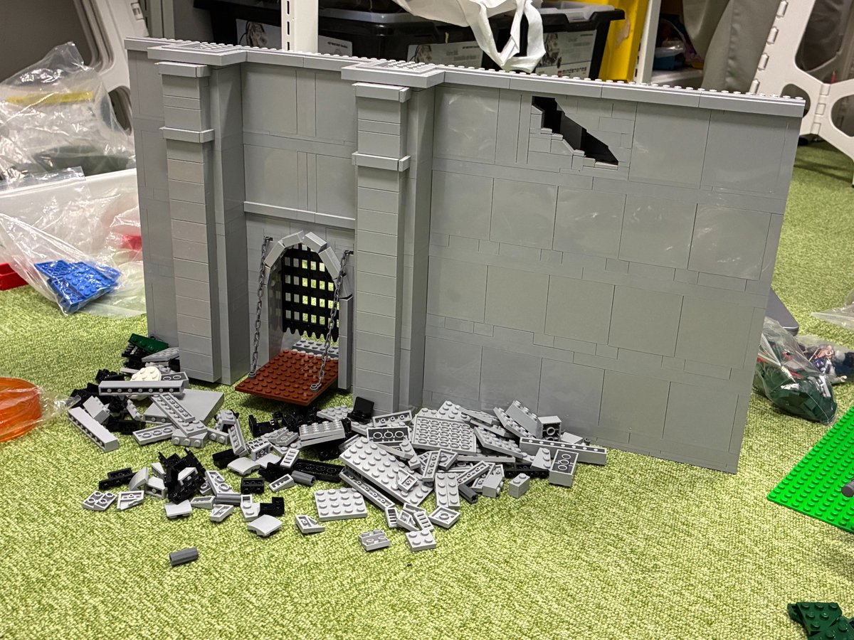 TVアニメ「お気楽領主の楽しい領地防衛」公式 tweet media