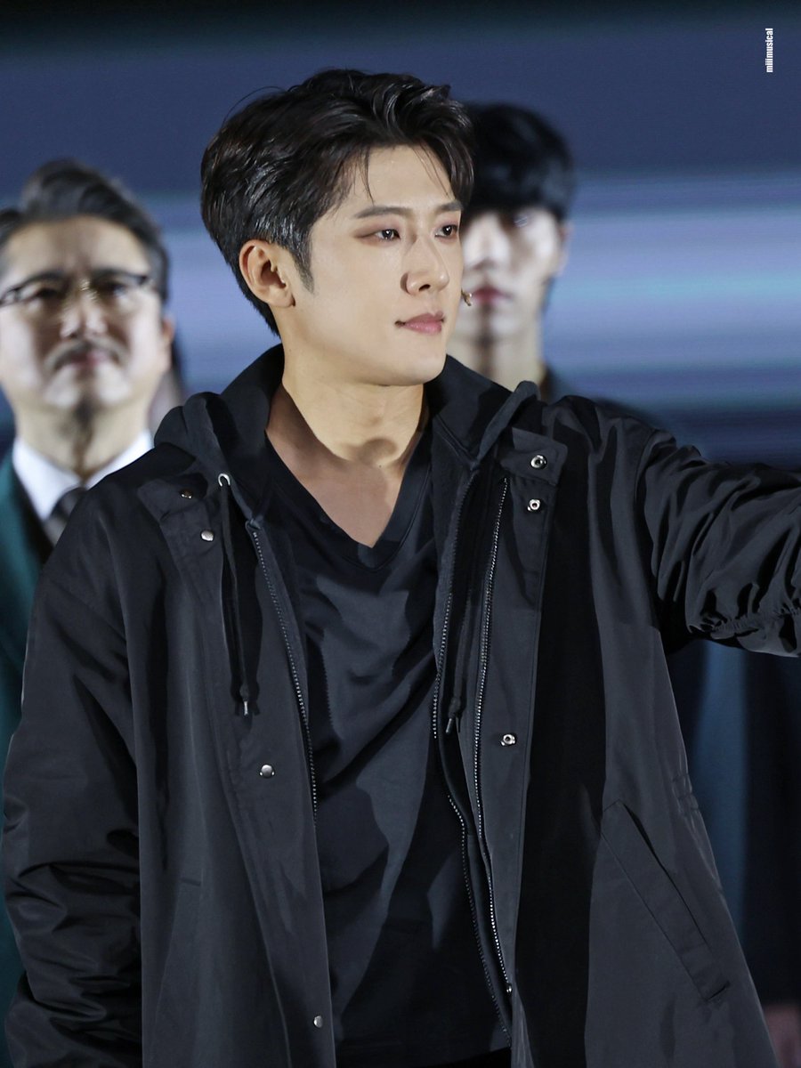 미뮤⇽🍎5̤/̤1̤ tweet media