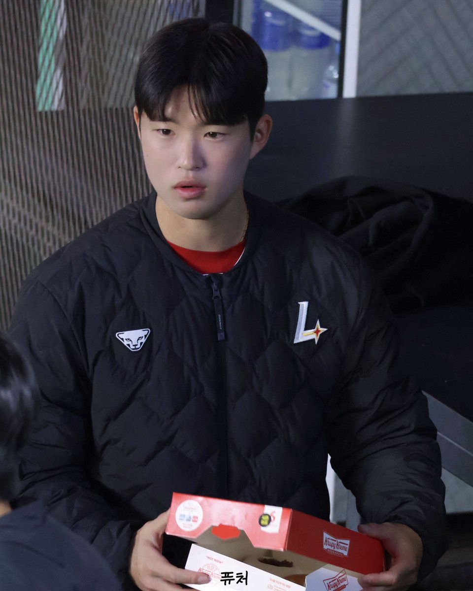 260322 문학 시범경기

도넛 나눔합니다-🍩

#SSG랜더스 #김현재