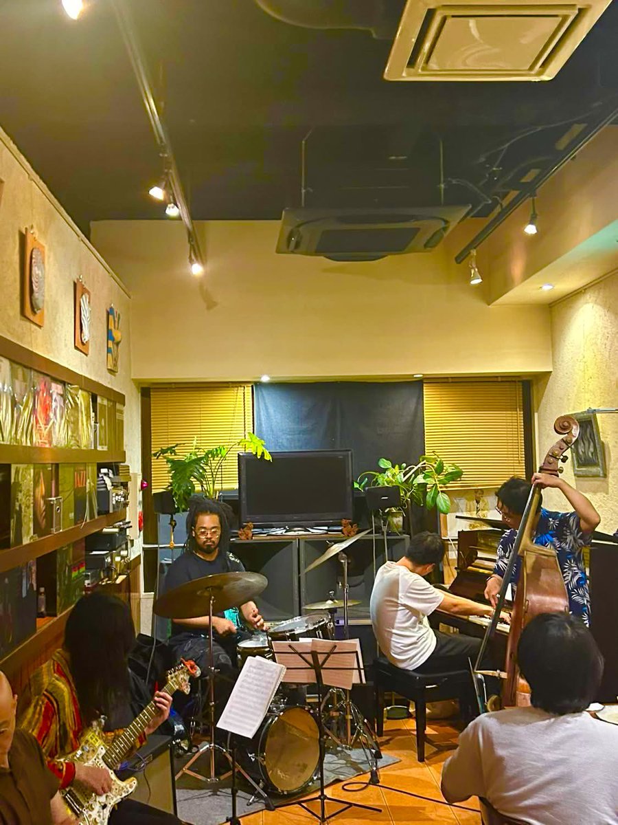 加藤一平 Ippei Kato / ギタリスト Guitarist tweet media