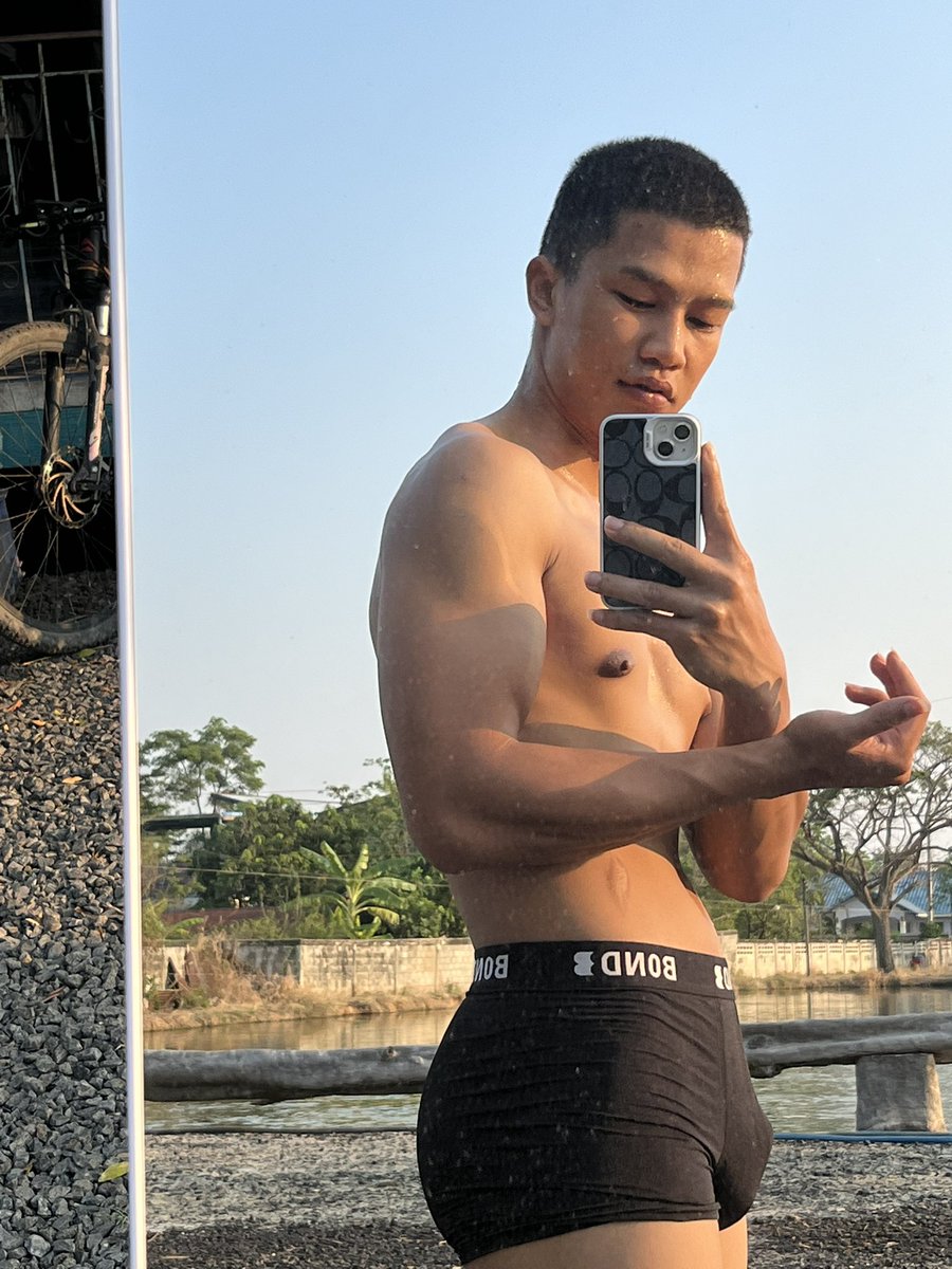 _shark_022's tweet photo. ไทยบ้านดำแดด💦🙈💸#โคราชนัด https://t.co/IKUvqDdkSi