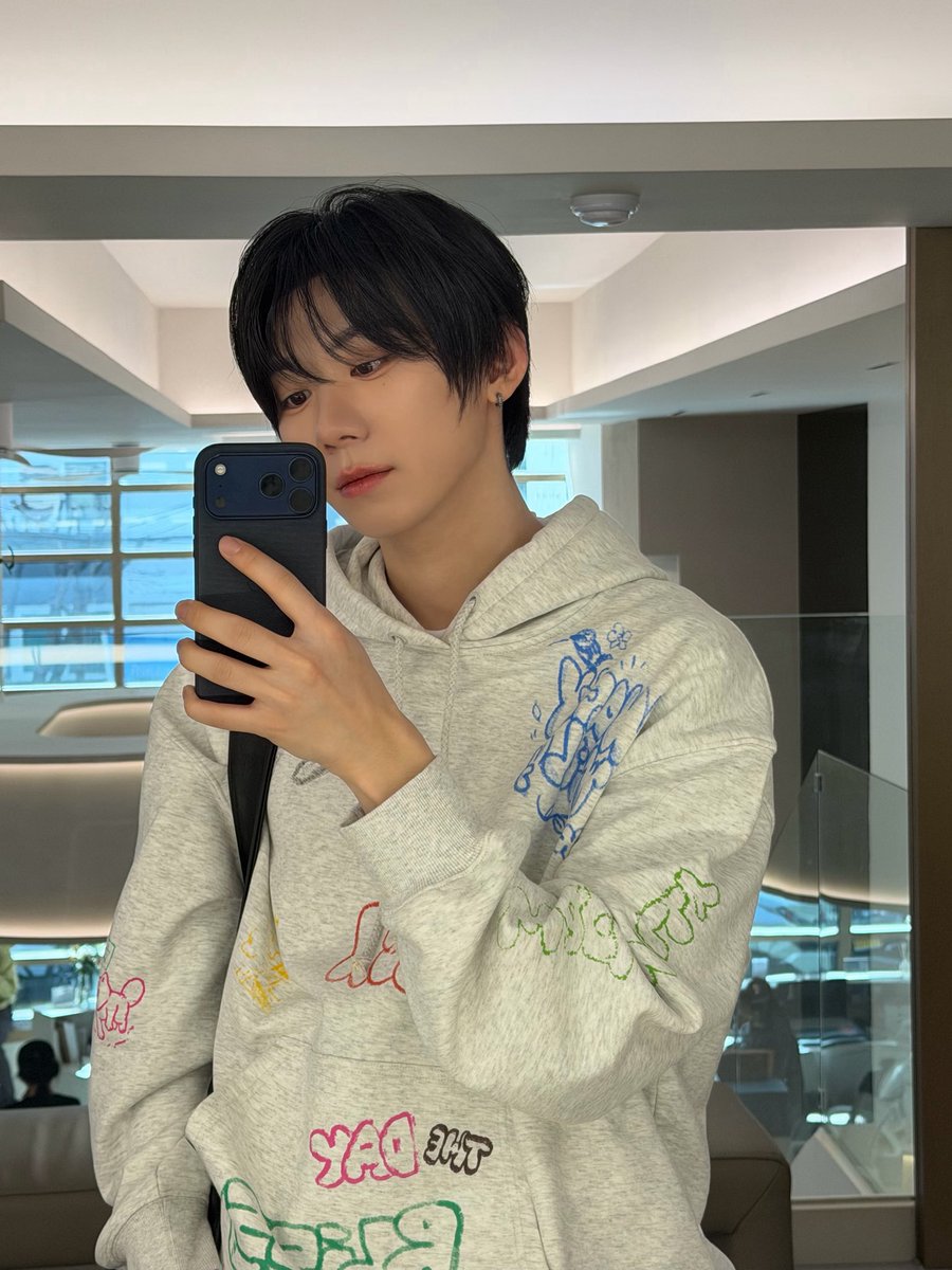 louise ♡ ia .ᐟ tweet media