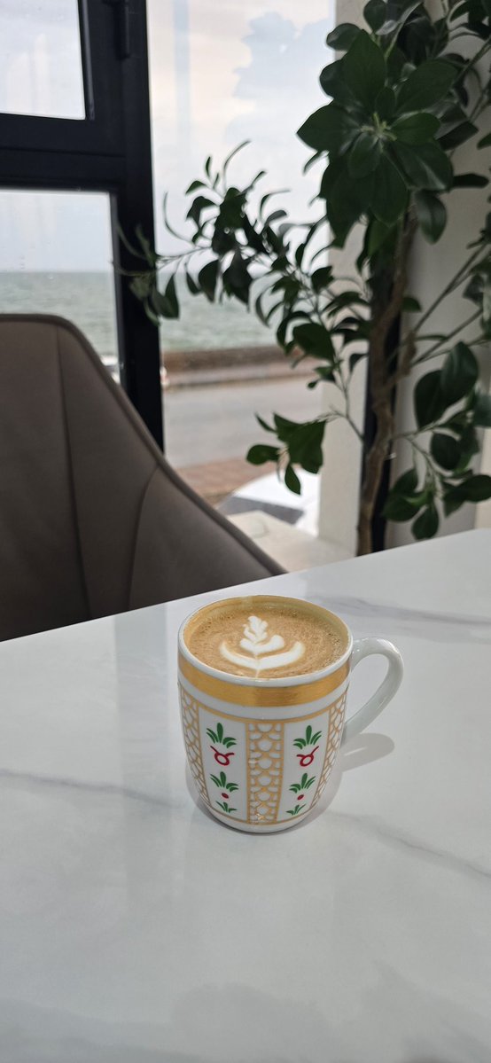 فـــهّـــــد آلَــرآشُــــدٍي  tweet media