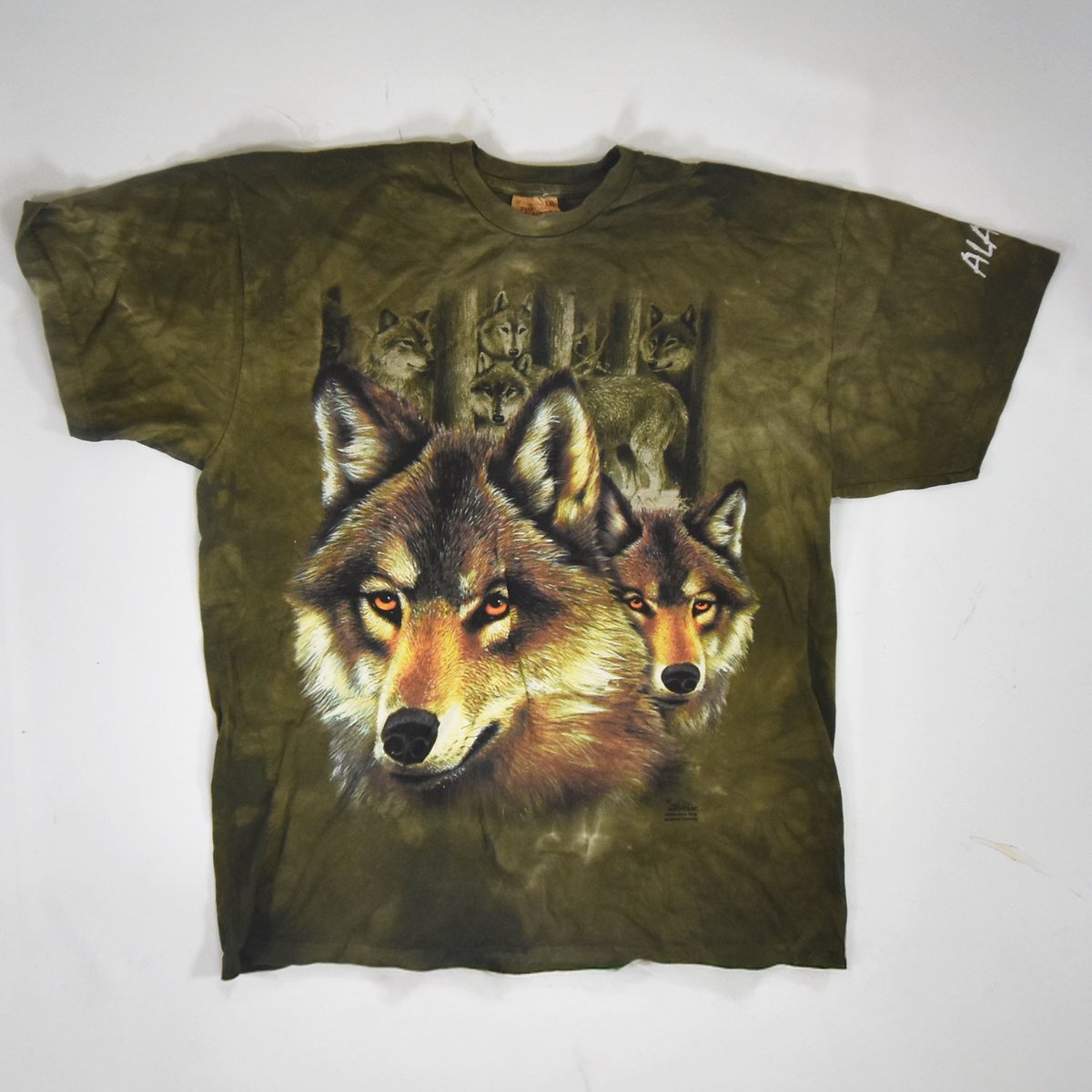 heretod4y's tweet photo. @grok make this tshirt a professional top down e-commerce image on a blank white background https://t.co/Xb8sD1Fvcr