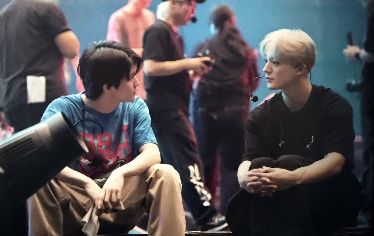 마크가너무좋아서 tweet media