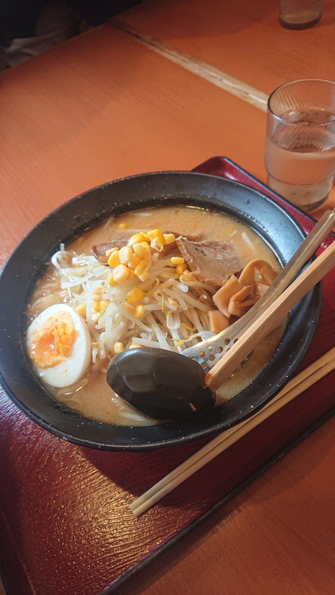 °とっと° tweet media