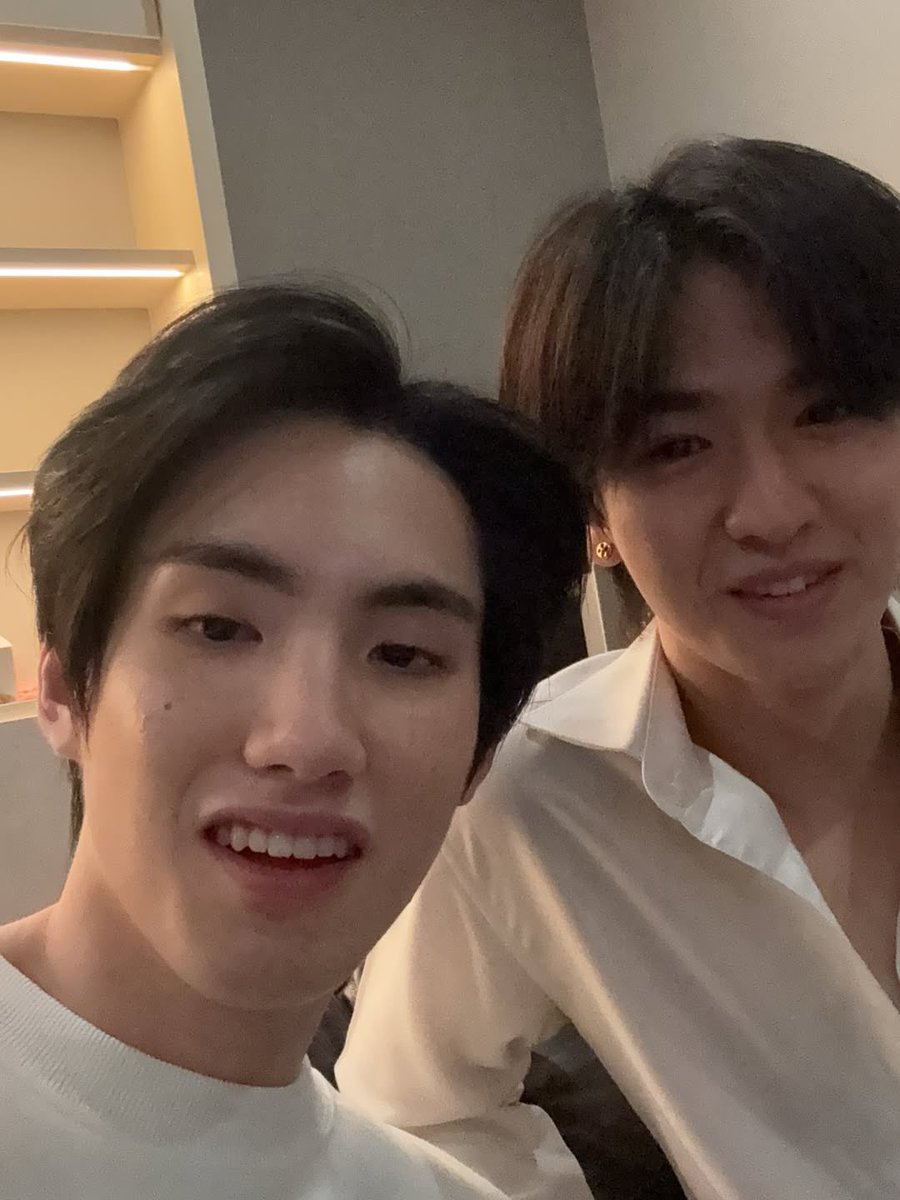 RAYRYPOPᥫ᭡ˊ˗ft.TAKE OUR TIME⏳ tweet media