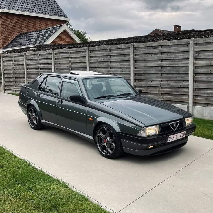 Nicolas ne pouvait plus payer, il est donc parti tweet media