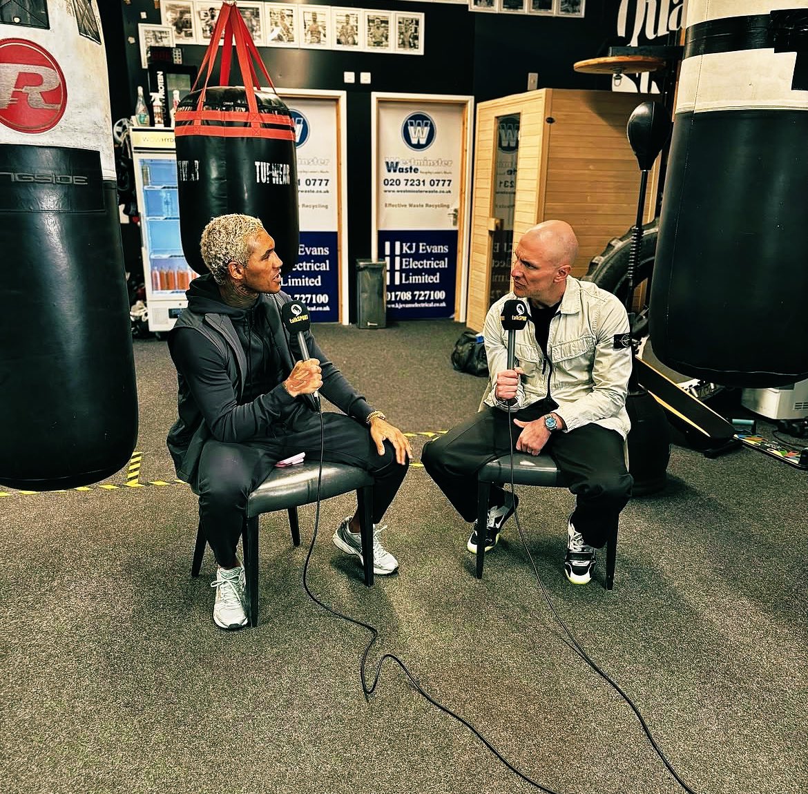 ⒶⓁⒺⓍ🅛🅔ⒷⓄⓍⒺ tweet media