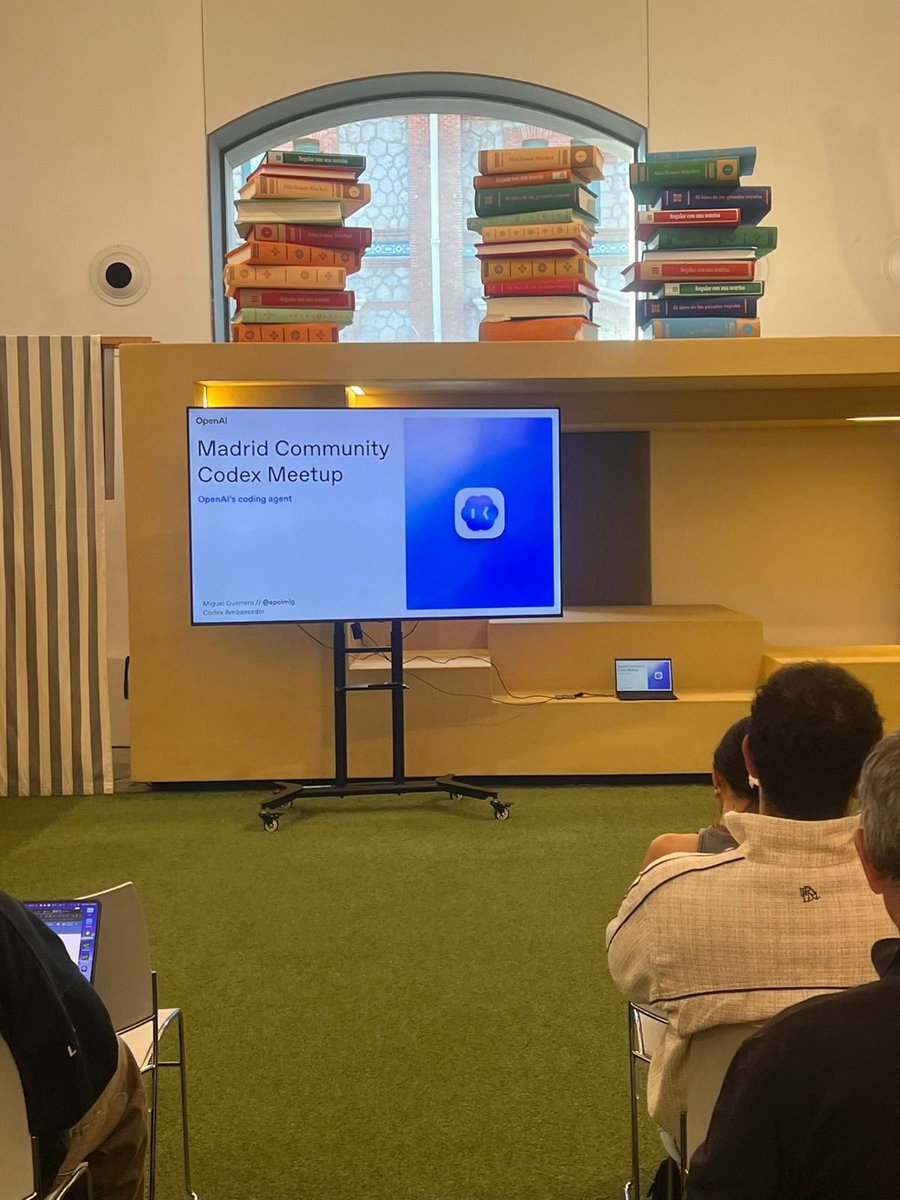 SaturdaysAI 🤖👩‍💻 tweet media