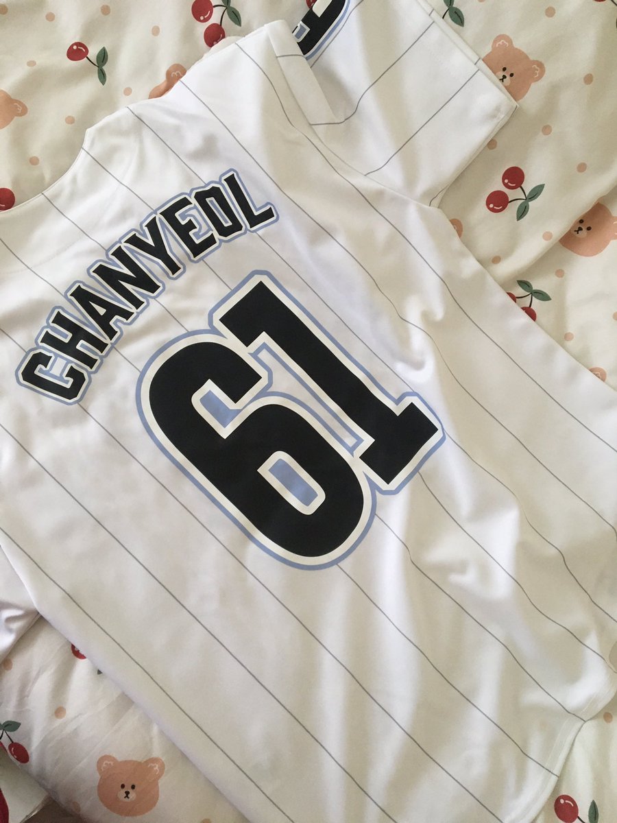 win ☽̶☾ 🍒 tweet media