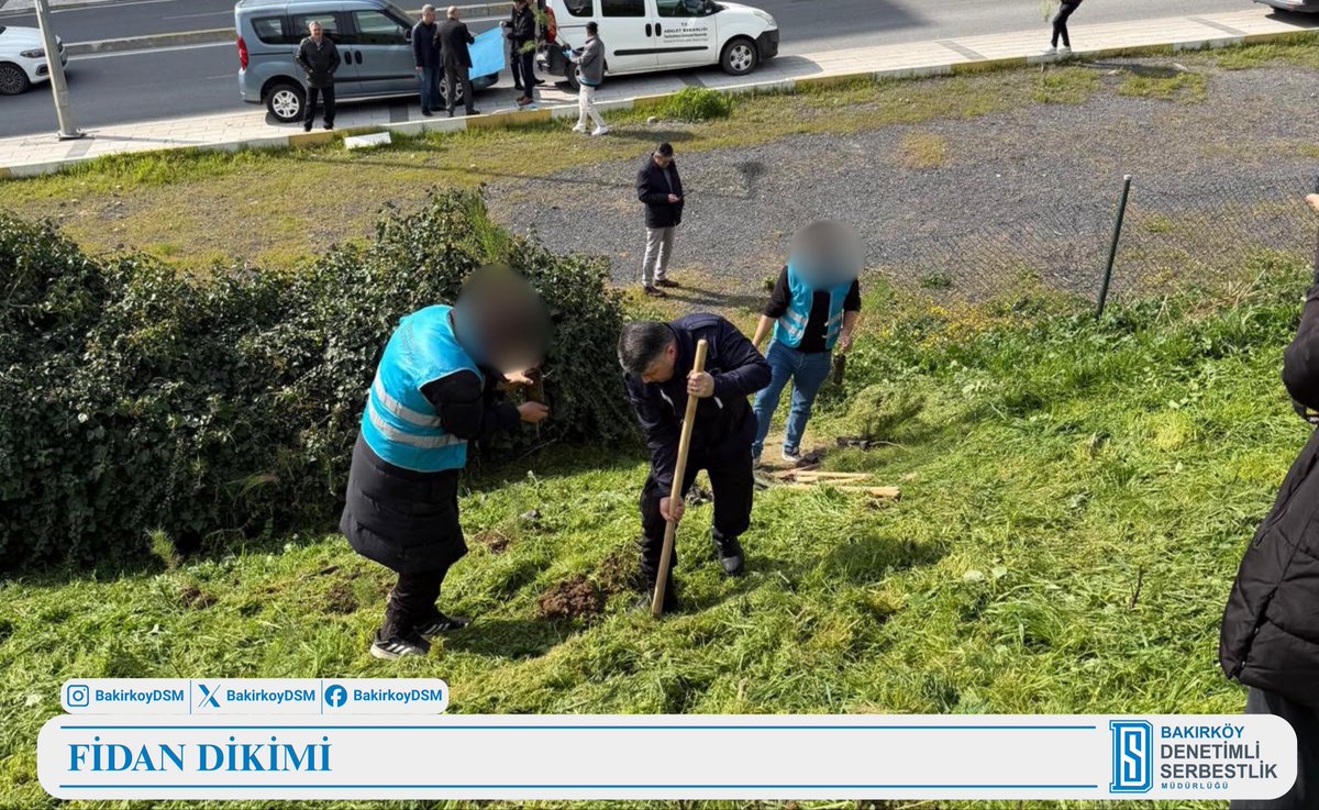 Bakırköy Denetimli Serbestlik Müdürlüğü ve Küçükçekmece Denetimli Serbestlik Müdürlüğü işbirliğiyle oluşturulan Adalet Ormanına fidan dikimi gerçekleştirdi. 

Personel ve yükümlüler Adalet Ormanında yapılan fidan dikimi programı ile fidanları toprakla buluşturdu.