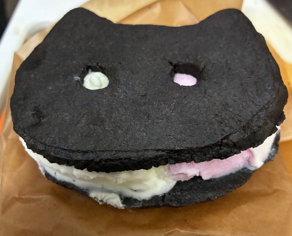 めんめん tweet media