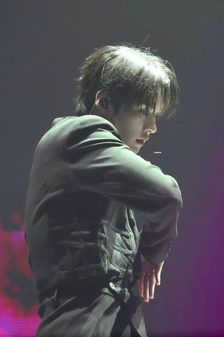 lee know moments that could kill tweet media