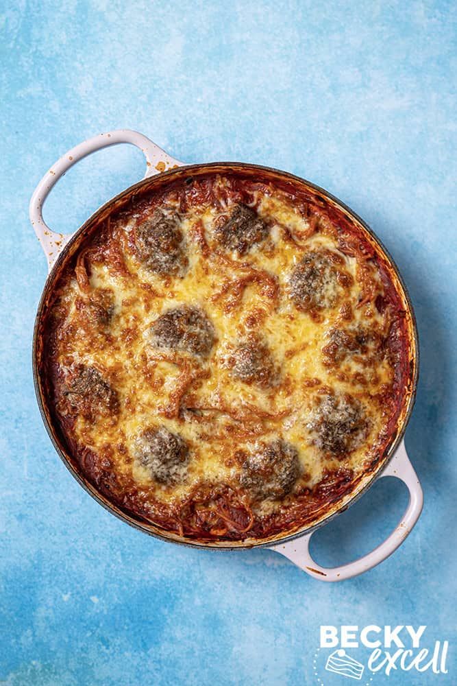 Becky Excell 💙 tweet media