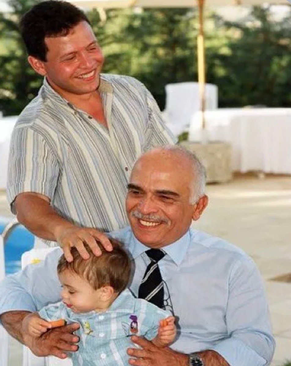 مشعاب tweet media