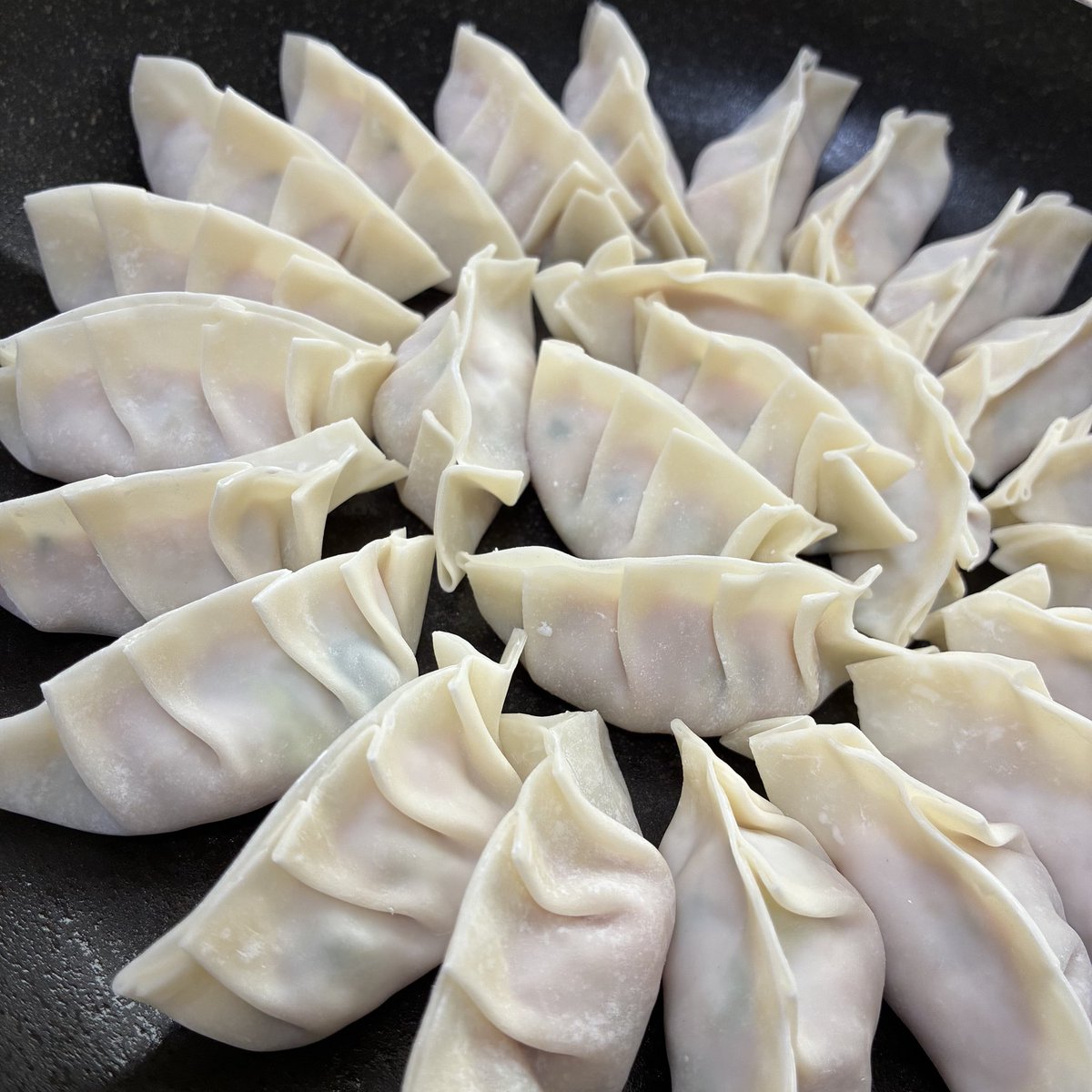 となりん☺︎ tweet media