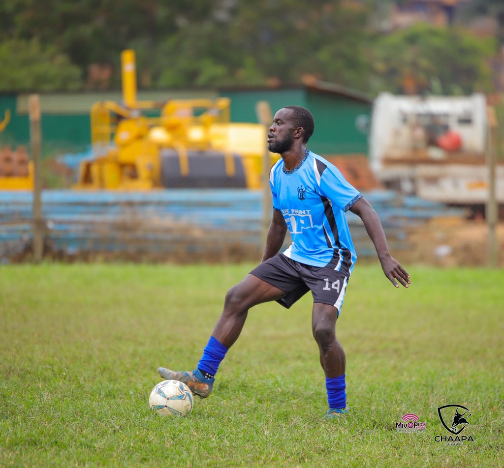 SCRwizi's tweet image. Nailed it! Or maybe, just maybe, he's got the best goal celebration dance moves in the league! 😂⚽ #letsdrownthem
#BackToTheKraal