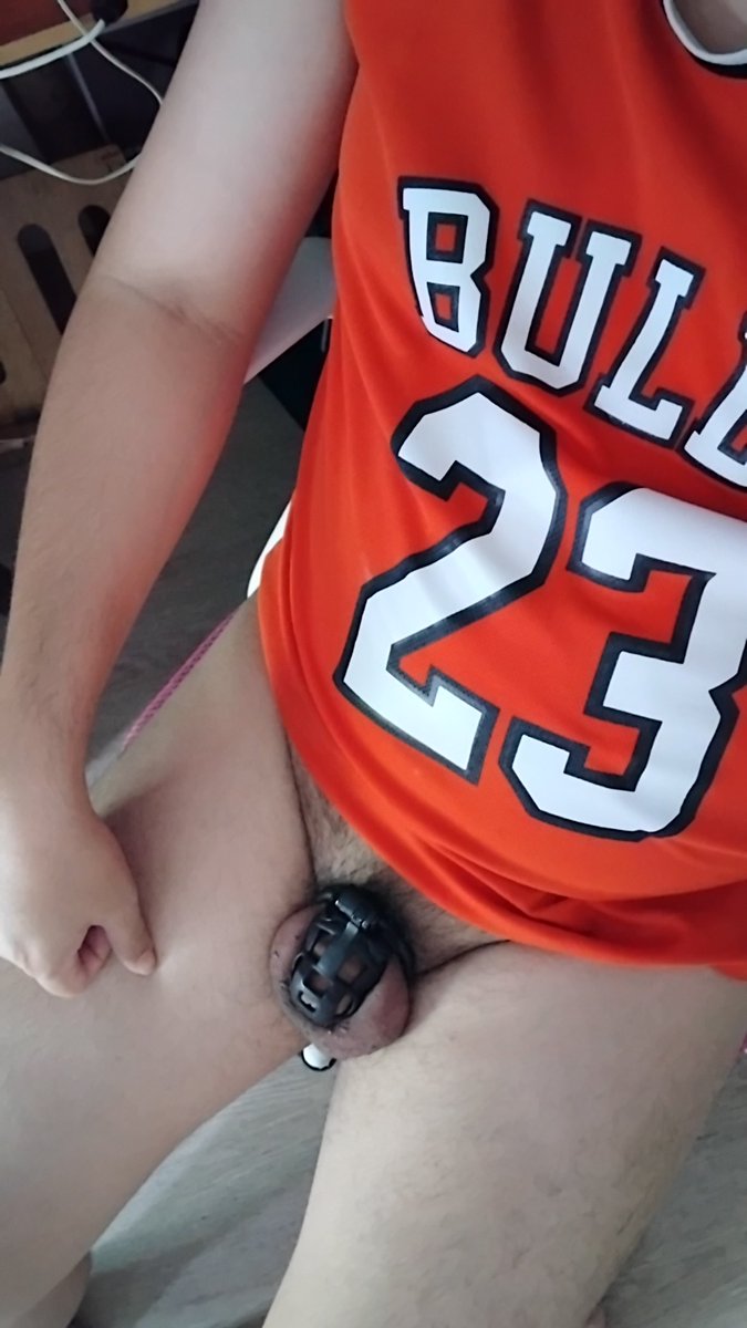 พีพีชอบล๊อคควย tweet media