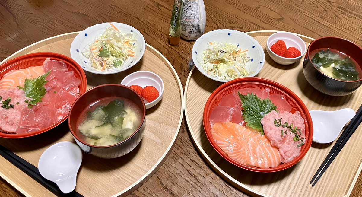 なないろ tweet media