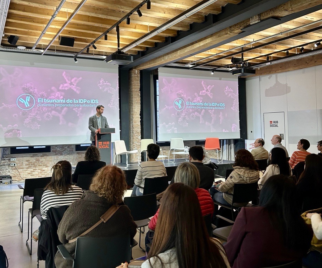 ScienHub tweet media