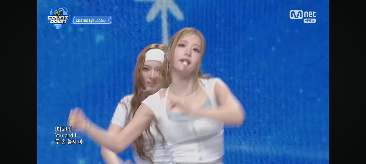 WWEKPOP's tweet image. #MCOUNTDOWN UPDATE: @cosmosy_x KICKSOFF THE SHOW! 

TUNE IN TO @MnetMcountdown RIGHT NOW ON MNET 🚨