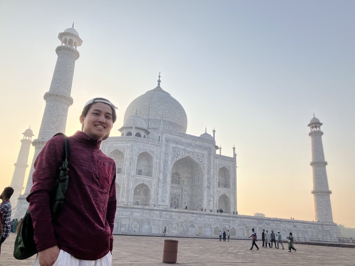 aokinoko200069's tweet photo. インド🇮🇳旅行の記憶
3/8 アグラ
タージマハルで絶頂
全てを挽回 https://t.co/6UWwxWZm7x