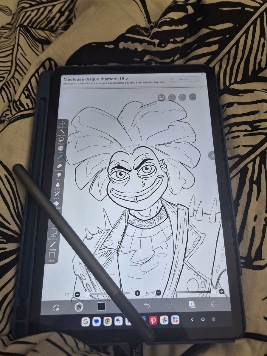 ULTIMATE tweet media