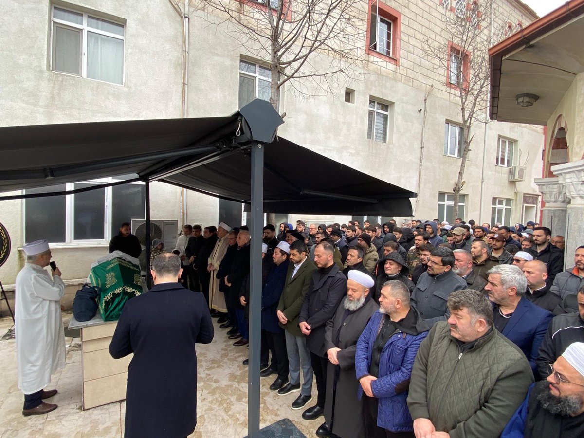 سيّدْ عبد الزهرة أَلذَبحْاوُيِ tweet media