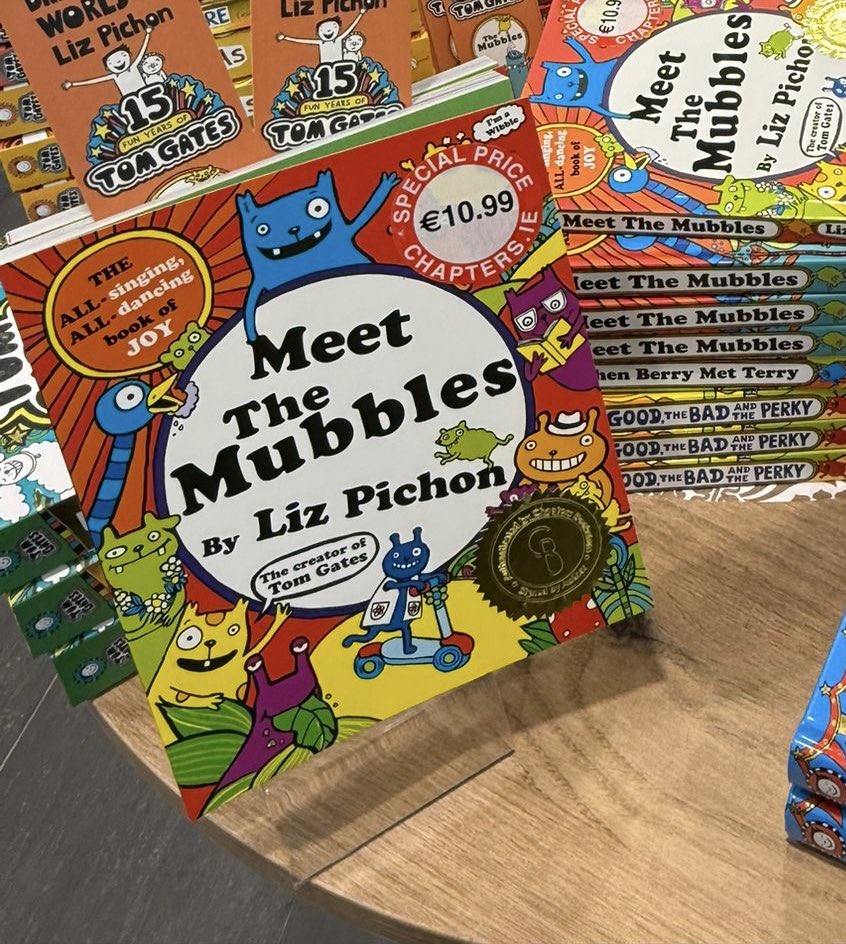 chaptersbooks's tweet photo. Liz Pichon’s Tom Gates is doing what Tom Gates does best: turning the “I don’t like reading” children into “do you have the next one?”
Now time to Meet The Mubbles!
And they are signed! How to make a loved book a prized possession!
#TomGates #lizpichon https://t.co/uCIiOzvQBd